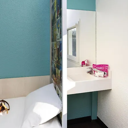 Hotelf1 Sud Hotel 3*