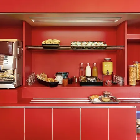 Hotel Hotelf1 Sud 3*