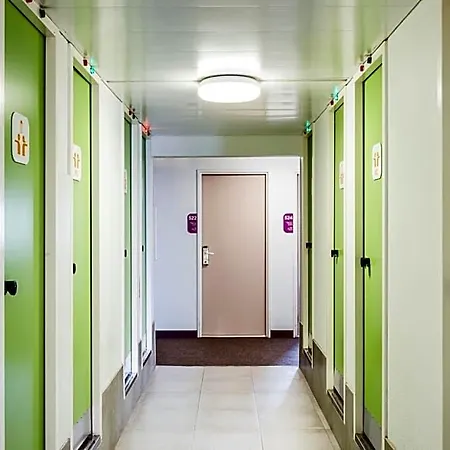 Hotelf1 Sud Hotel Evreux