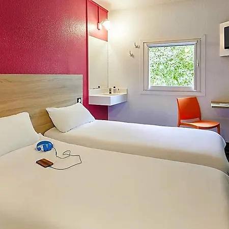 Hotel Hotelf1 Sud 3*