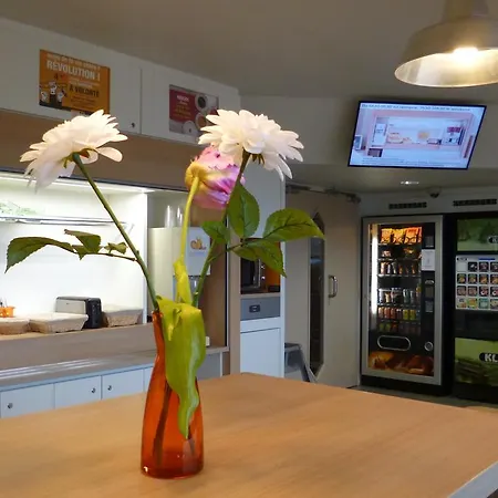 Hotel Hotelf1 Sud 3*